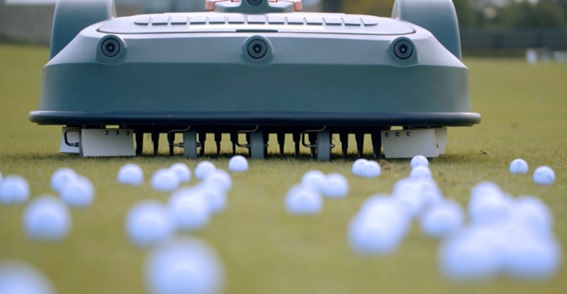 Why choose a robot for driving range maintenance?