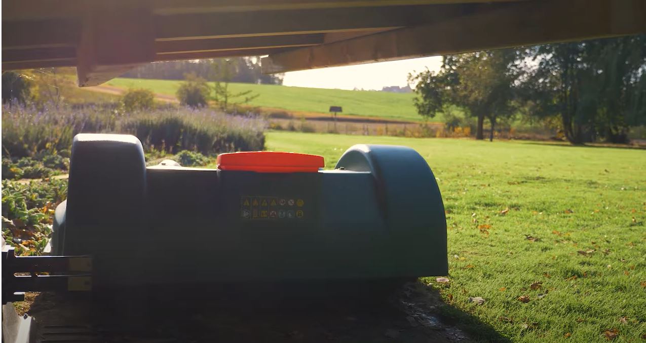 Robot mower for a big garden: Feedback – Belrobotics