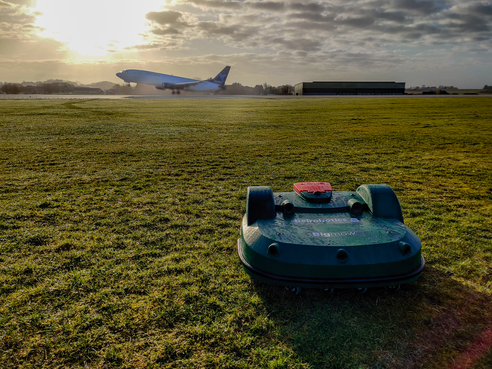 Automatic robot mower for airports: revisit: case feedback